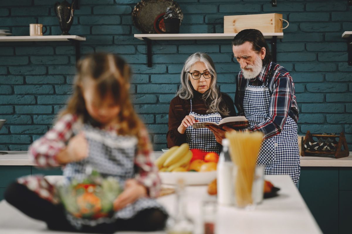 13- Contes de cuisine _ Démêler les mythes de la restauration.docx